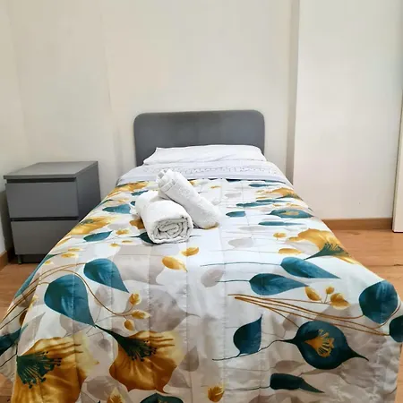 Luxury House בית אירוח נאפולי