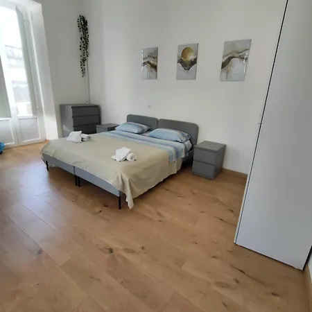 Luxury House Νάπολη